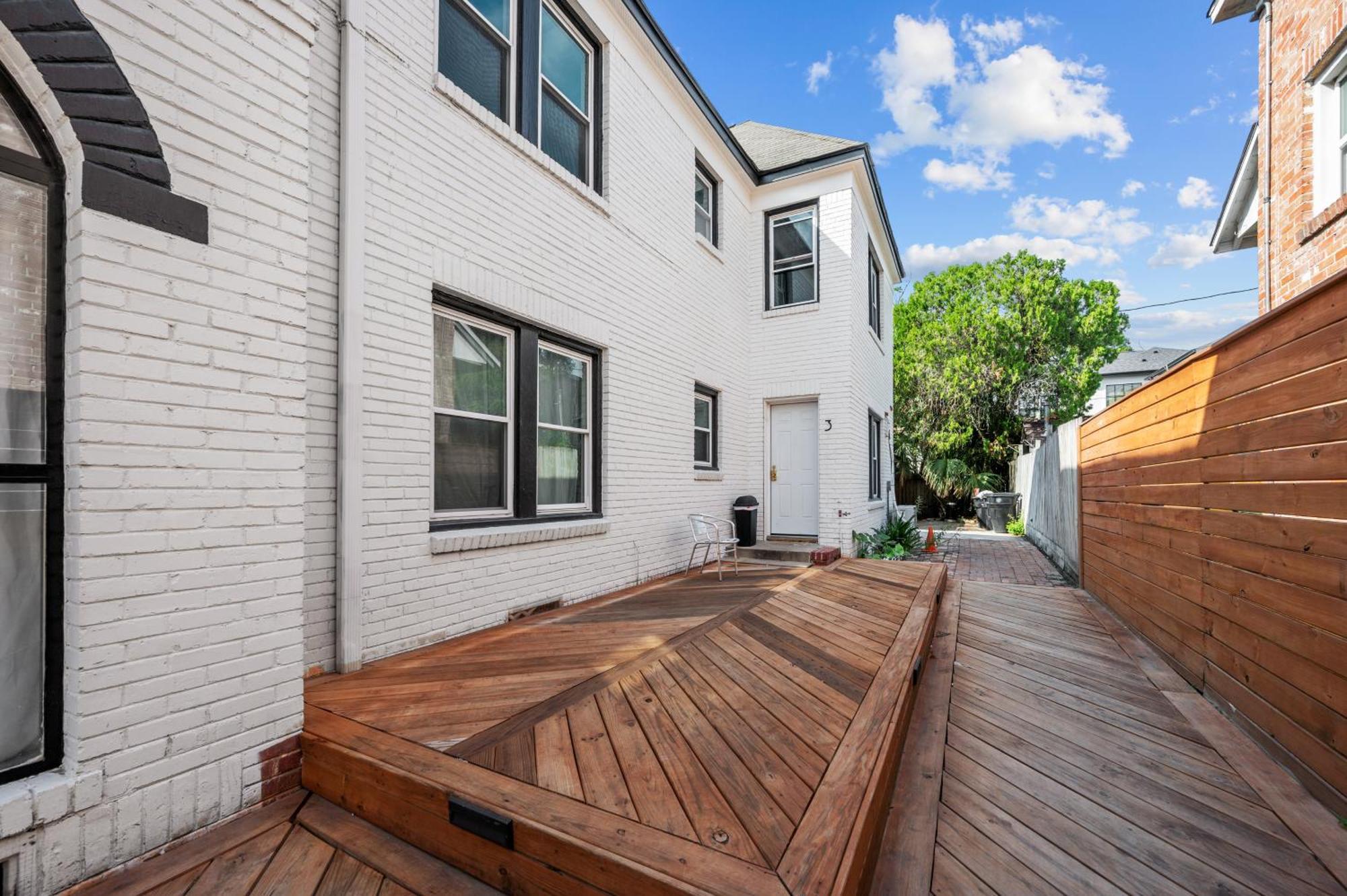 شقة Chic Studio Apt In Central Houston With Free Park المظهر الخارجي الصورة