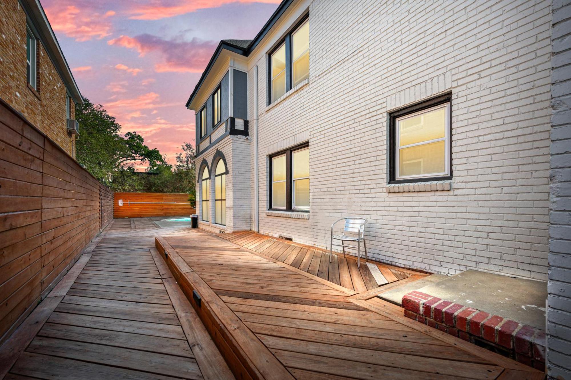 شقة Chic Studio Apt In Central Houston With Free Park المظهر الخارجي الصورة
